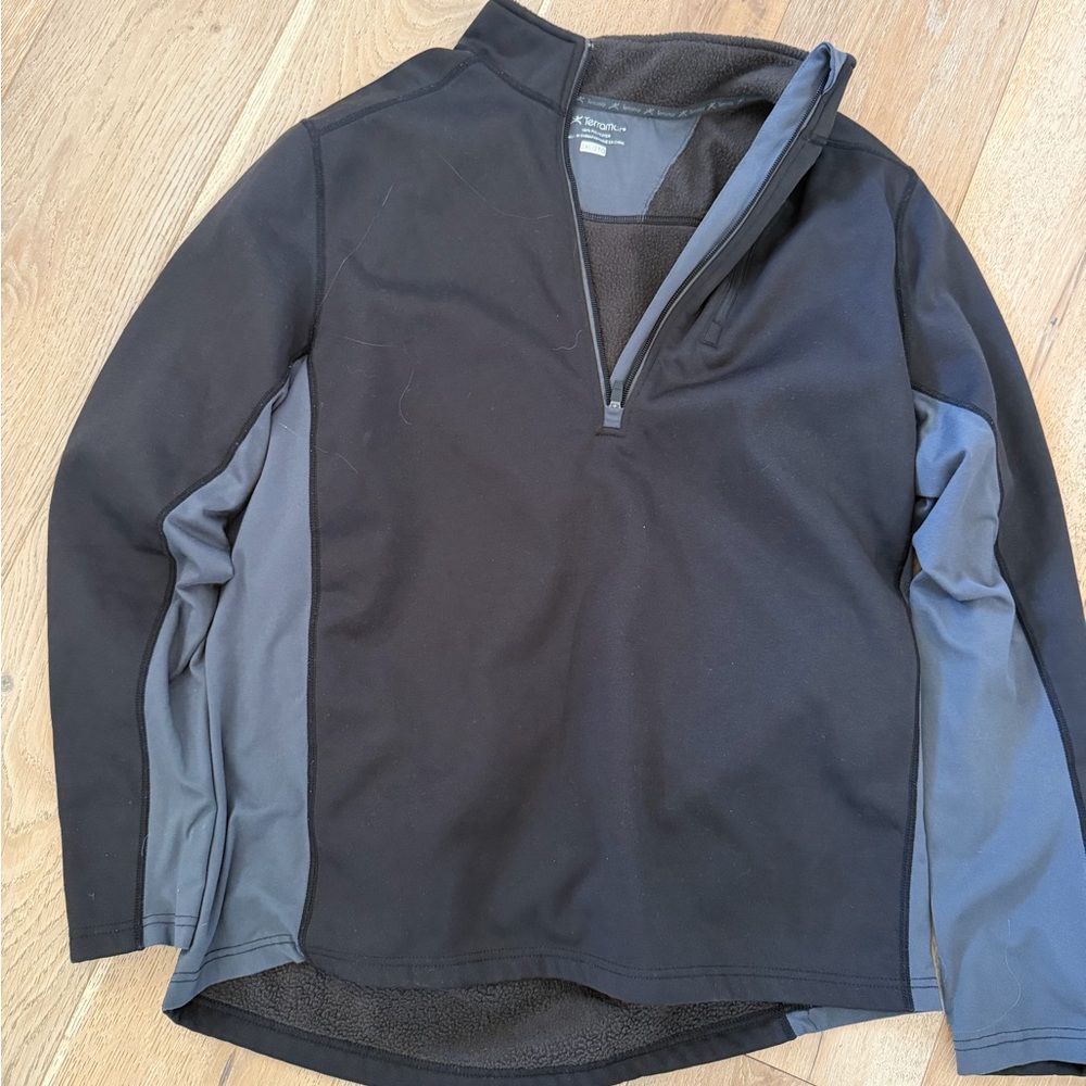 Men's Black and Gray Lightweight Jacket